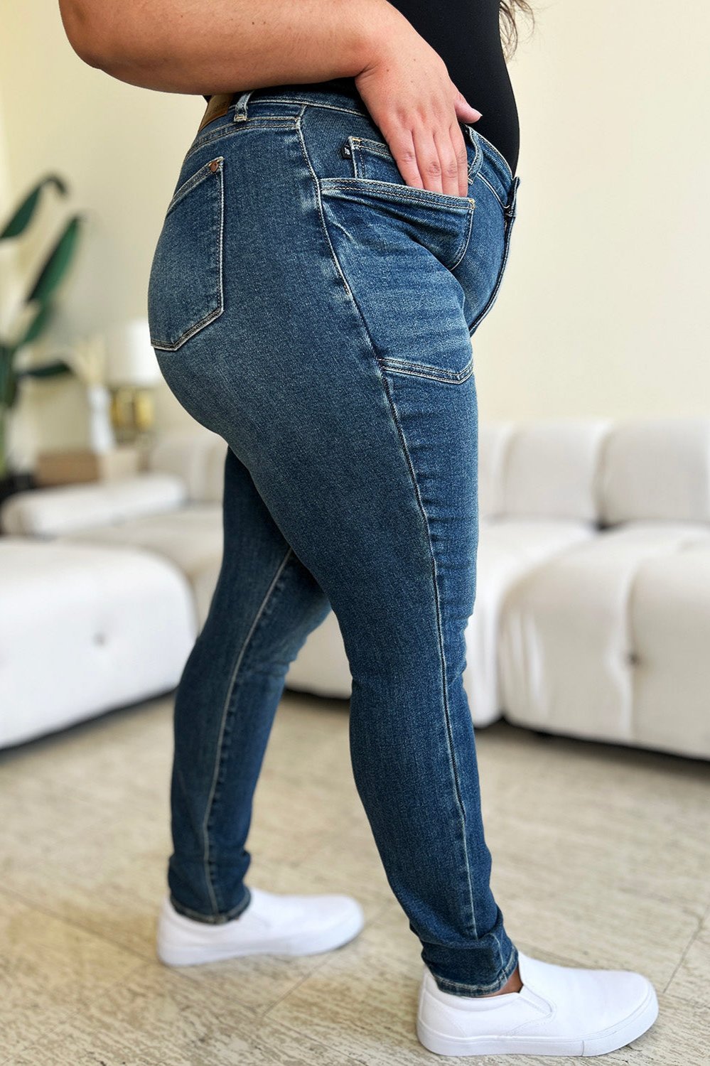 Amaya High Waist Skinny Jeans