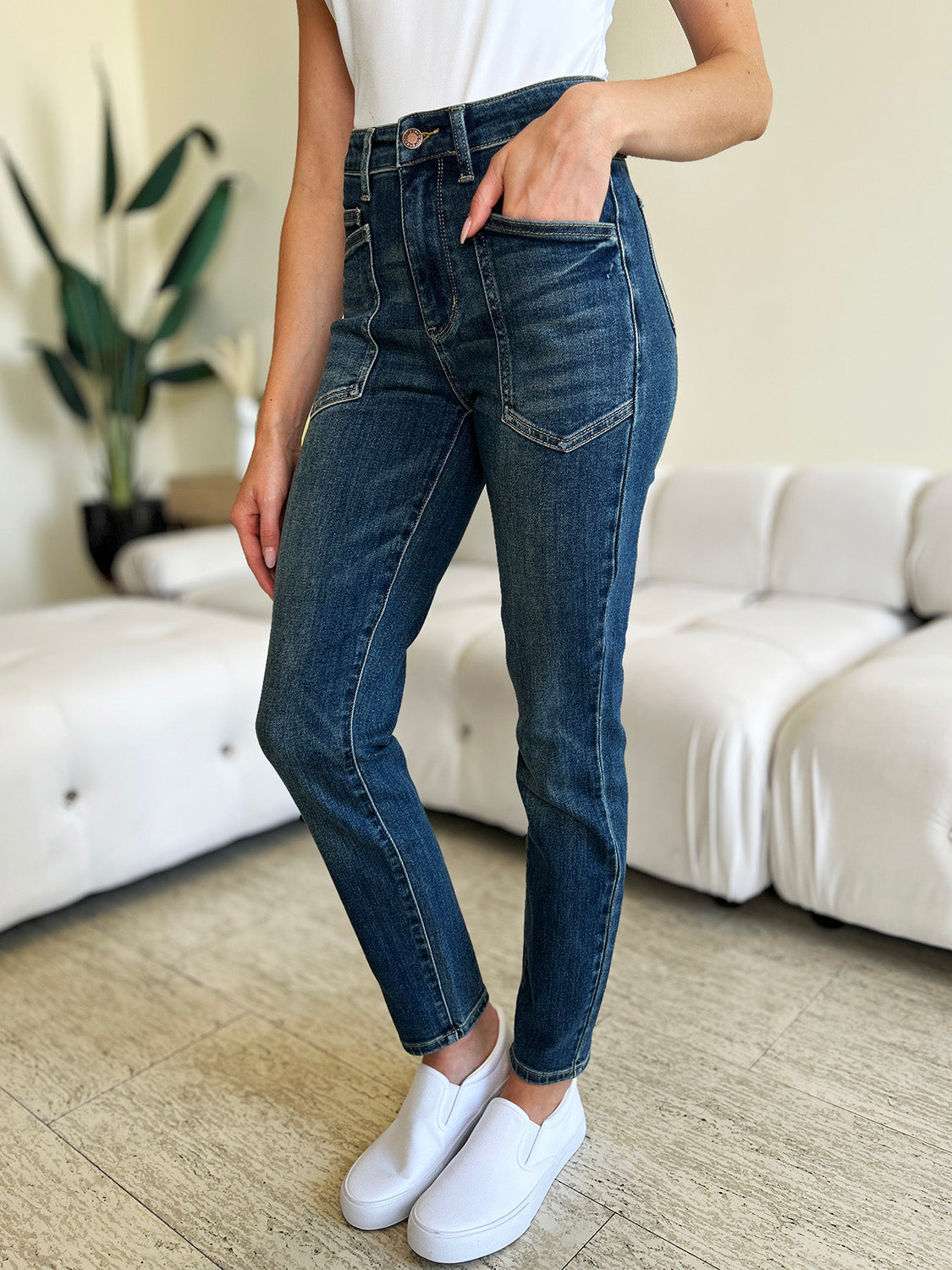 Amaya High Waist Skinny Jeans